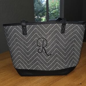 Thirty One Black and White Chevron "R" Tote Bag